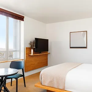 4* Otel June West La, A Member Of Design