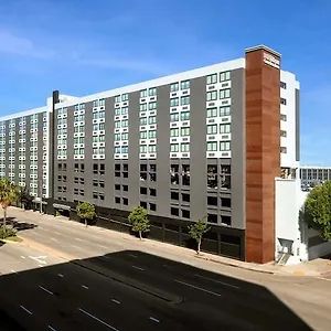 3* Otel Hilton Garden Angeles Airport